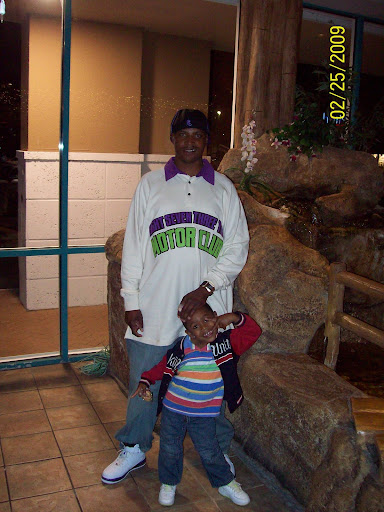 Robert Reese Photo 10