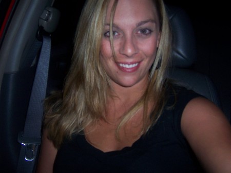 Shannon Sparks Photo 29