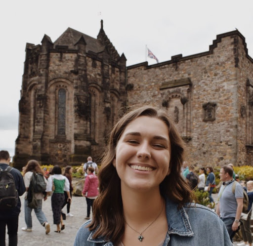 Katherine Alexander Photo 16