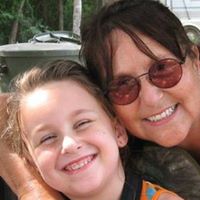 Elizabeth Childers Photo 28