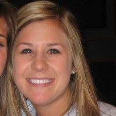 Emily Groves Photo 13