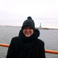 Tracy Potts Photo 36