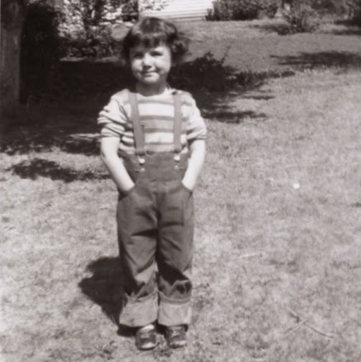 Margaret May Photo 15