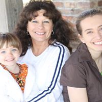 Debra Cummings Photo 36