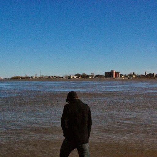 Christopher Desmond Photo 14