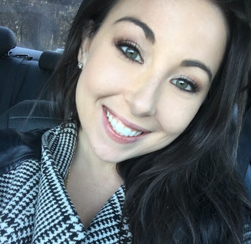 Julie Short Photo 19