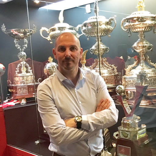 Mark Mackay Photo 40