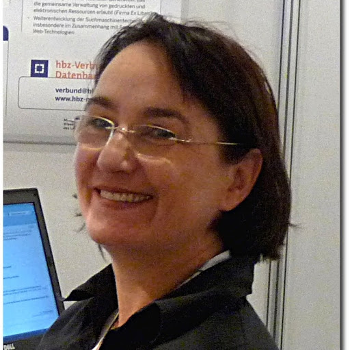 Christine Baron Photo 9