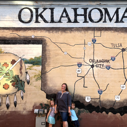 Kristine Low Photo 13