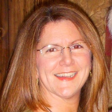 Nicole Simmons Photo 17