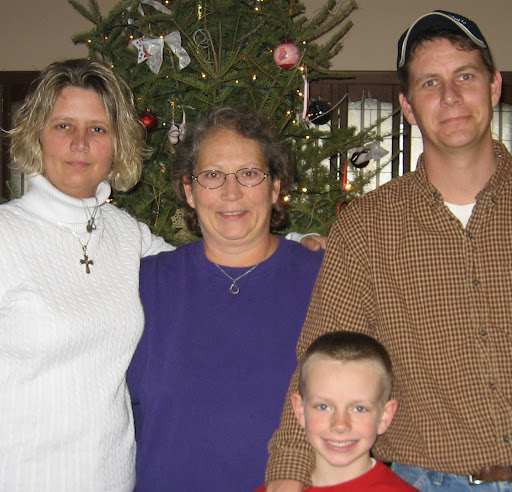 Carolyn Edwards Photo 25