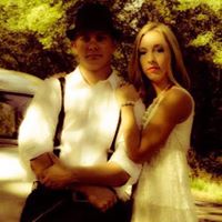 Christine Mayfield Photo 27