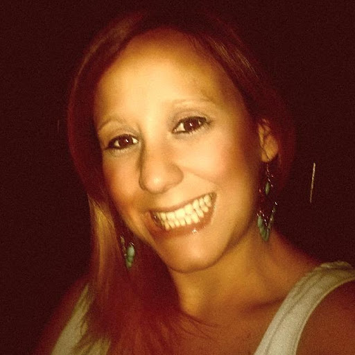Angelica Martinez Photo 45