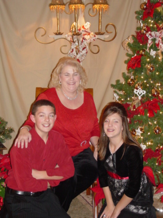 Pamela Elmore Photo 12