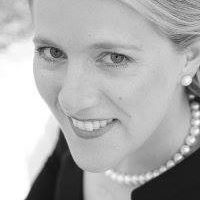 Stephanie Broad Photo 20