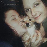 Jennifer Behan Photo 3