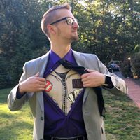 Jeremy Simons Photo 22