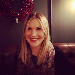 Amanda Howe Photo 20