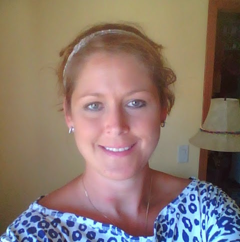 Kelly Olson Photo 46