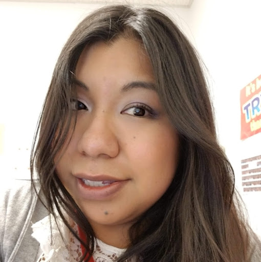 Sandra Alvarez Photo 31
