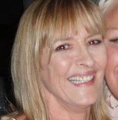 Lorraine Simpson Photo 14