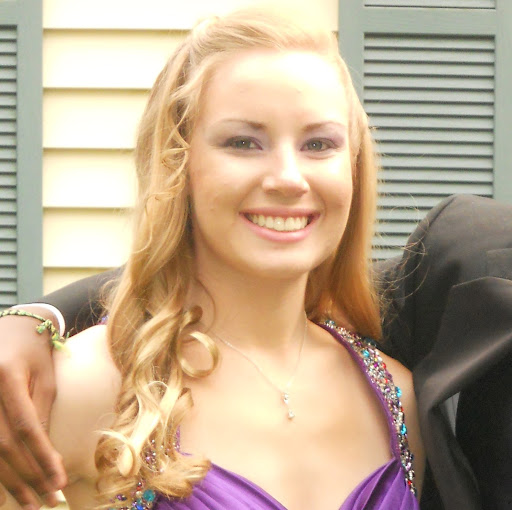 Julie Chapin Photo 10