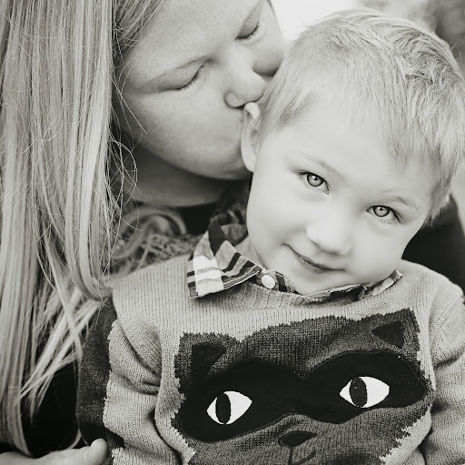 Anna O'Connor Photo 15