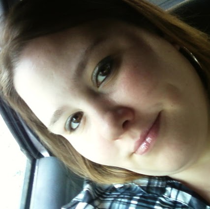 Crystal Holley Photo 17