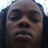 Antonio Small Photo 8