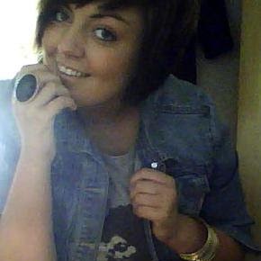 Alice Edwards Photo 12