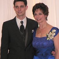 Maria Hodges Photo 11