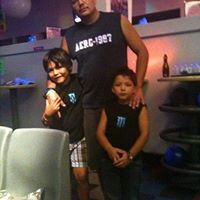 Edgar Morales Photo 30