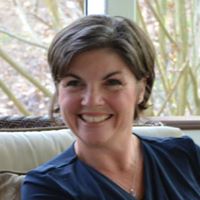 Denise Gold Photo 14