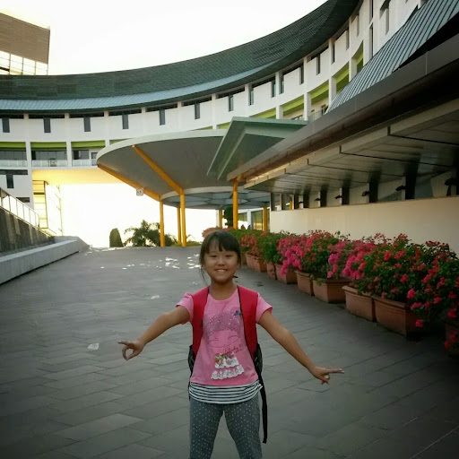 Amy Pang Photo 24