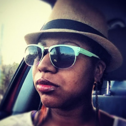 Leslie Christian Photo 38