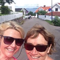 Kristine Barth Photo 1