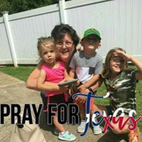 Debra Dennis Photo 21