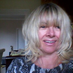Jeanette Robinson Photo 17