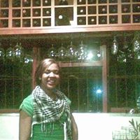 Natalie Martin Photo 21