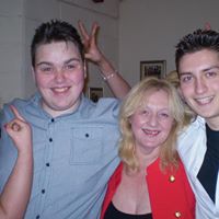 Stephanie Hannon Photo 20