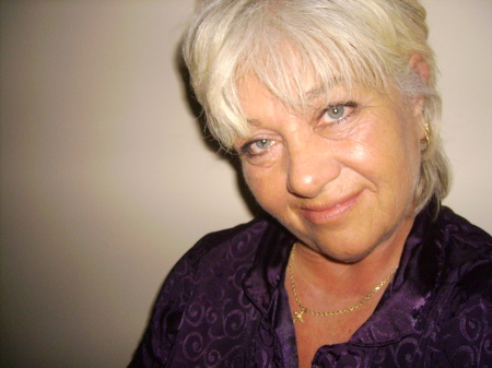 Nancy Scott Photo 10