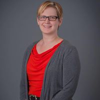 Kathleen Lowe Photo 16