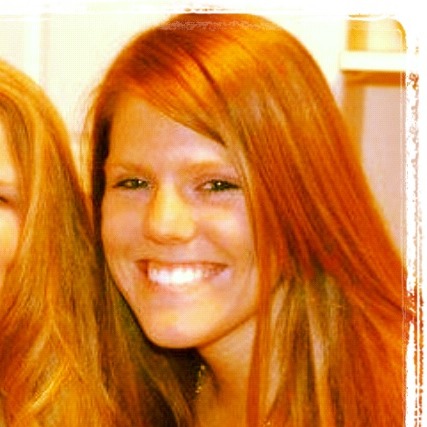 Kelly Donahue Photo 32