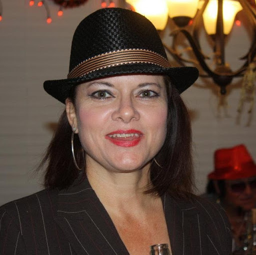 Lori Pickett Photo 5