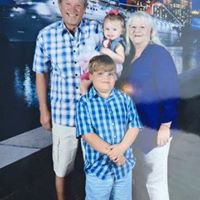 Lisa Pruett Photo 30