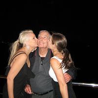 Harry Gibbs Photo 26