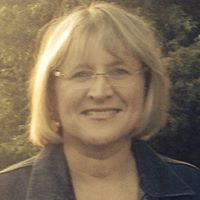Linda Wiseman Photo 23