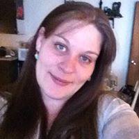 Elizabeth Trahan Photo 9