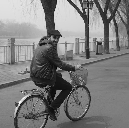 Anthony Howell Photo 14