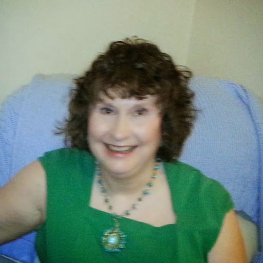 Margaret Lyons Photo 31